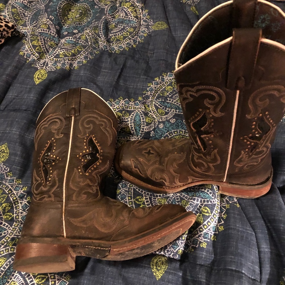 Laredo women’s size 6M